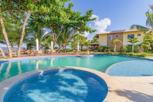 IT37 Village 3 Suítes Pé na Areia- Praia da Espera - 4hvězdičkové hotely ve městě Itacimirim