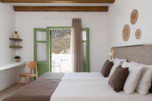Twin Room with Sea View room in Xerolithia