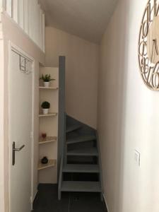 Appartements Studio calme et agreable avec acces jardin partage : photos des chambres