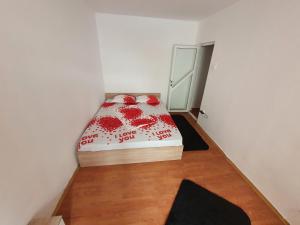 Apartament Parter 3 Strada Rozelor