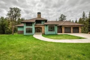 Sugarloaf Lodge - Hanna