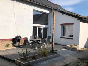 Maison chaleureuse à la campagne