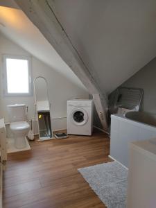 Appartements Grand T2 climatise tres calme : Appartement 1 Chambre