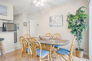 Sea Colony - 20002 Twin Lakes Ct