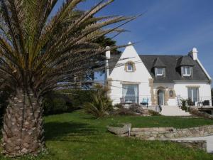 Maisons de vacances 180 panoramic sea view direct beach location Locmaria Plouzan : photos des chambres