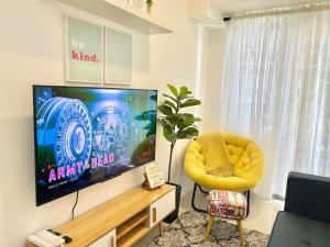 1BR Suite near Megamall, Boni & Shaw MRT Station