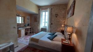 Maisons d'hotes La Bastide des Amouriers : photos des chambres