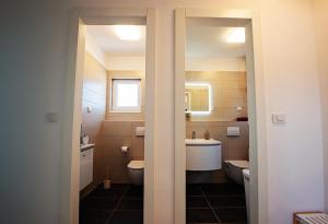 Sea Front Apartments Ivana