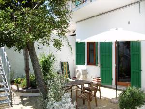 Apartment mit Gartenblick