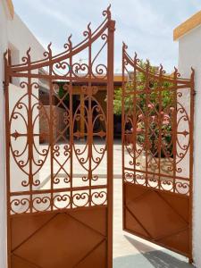 Archangelos Family House