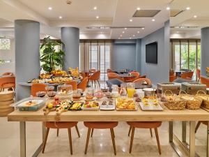 Phidias Piraeus Hotel