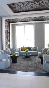 Clowzer Hotel
