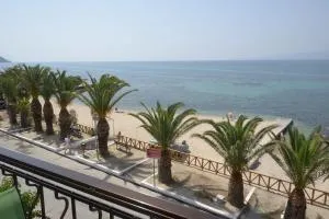 Ξενοδοχείο Ακρογιάλι (Hotel Akrogiali)