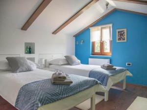 Quaint holiday home in Risika with hot tub