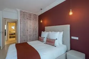 Luxury two bedrooms apartment - Best Location - Souissi