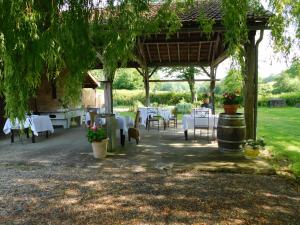 Hotels Logis Le Relais du Bastidou : photos des chambres