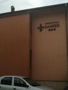 Pensiunea Damiris