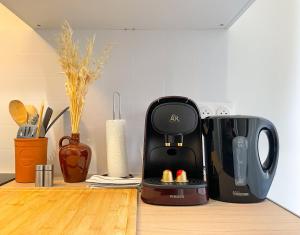 La Porte de lÉchappée Verte - Salon Extérieur & Parking Privé