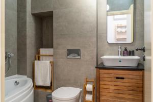 Quattro domus 4-historical townhouse