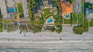 Sonrisa Unit-3/ Lovely Condo , 2 Bedrooms-2Baths - Belleair Beach