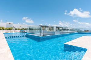 1BR in #1 location!, 3rd floor, Condo IPANA, Brand new, 3 rooftop pools, gym and rooftop bar with ocean view