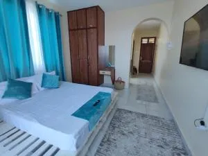 Kiki's Studio Apartment - Mwandoni