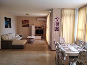 Victorias apartments Nesebar