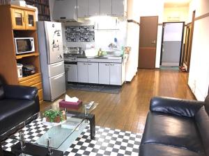 Cozy Family room KY apartment