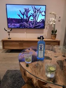 Beachfront Sea View Apartment Cannes Boulevard du Midi