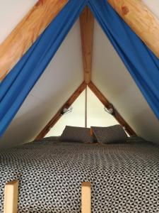 Campings Camping Du Port De Plaisance : photos des chambres