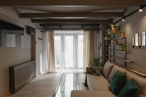 City Garage Apartment - Lwowska 9