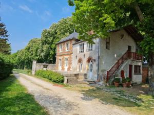 Maisons de vacances La Fuye du Chateau de Jallanges pour 17 personnes : photos des chambres