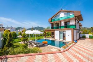 4 Beds, Luxury Holiday Villa in Hisarönü Ölüdeniz Villa Mia