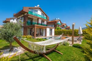 4 Beds, Luxury Holiday Villa in Hisarönü Ölüdeniz Villa Mia