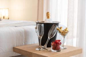 ANASTASIOS HOUSE STEGNA