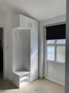 Sea View Apartment, 4 min. by foot to main beach