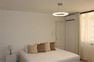 Alojamiento espectacular, cerca al Malecón del Río, Puerta de Oro y CC Buenavista - Duchas con agua caliente