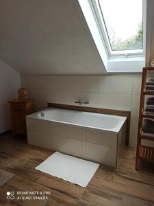 Neue Ferienwohnung in Illmensee Ruschweiler