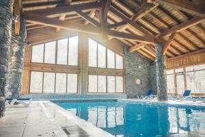 Le Serre Dor, grand appartement au pied des pistes de ski