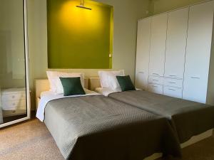 Athens Riviera: 2 bed 3 walk from the beach