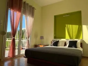 Athens Riviera: 2 bed / 3' walk from the beach - 阿基亚码头