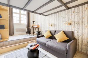 Unique Parisian Loft at the Classy St Germain