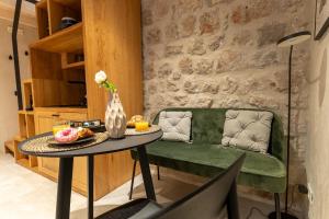 Superior 1 BR Apartment Gabriela next to Buža beach