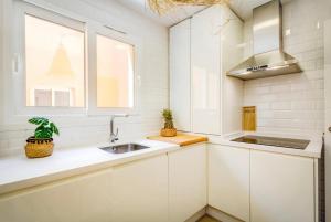 Tarifa Cozy House - Penthouse, Pool, Parking