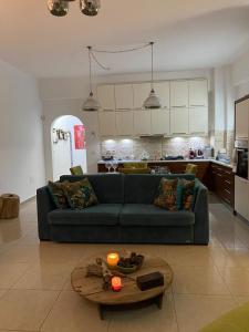 Saranda Center (above promenade)