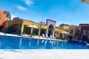 Depa en San Miguel de Allende Zirándaro con Piscina - Alcocer