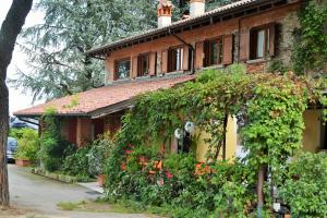 Pension Borgo Agnello B&B Oleggio Castello Italien