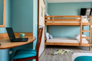 Hotels Logis Hotel de France : photos des chambres