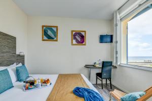 Hotels Logis Hotel de France : photos des chambres
