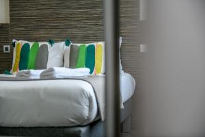 Hotels Logis Hotel de France : photos des chambres